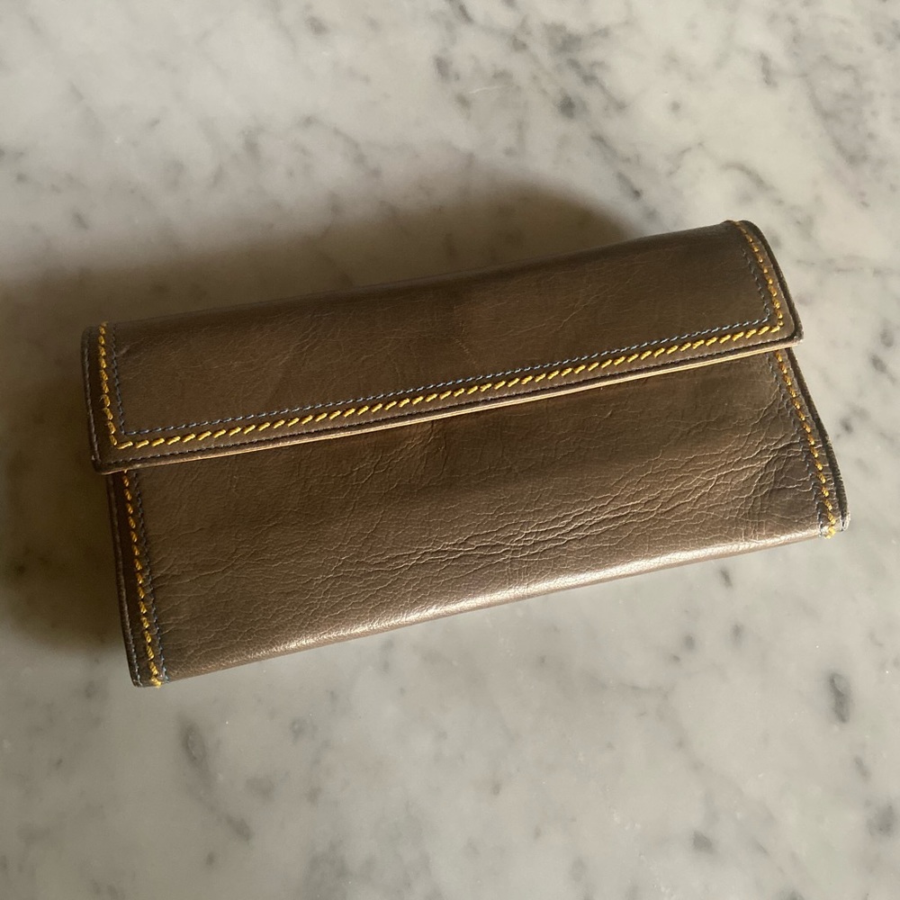 Hobo Wallet, Barely Used, Great Condition! - image 4